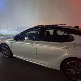 Toyota Camry 2020