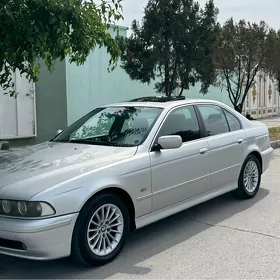 BMW E39 2003