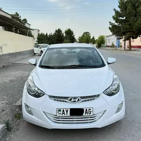 Hyundai Elantra 2011