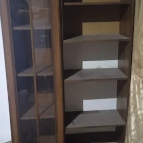 Шкаф