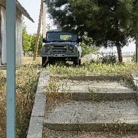 UAZ 469 1999