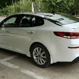 Kia Optima 2019
