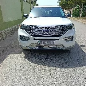 Ford Explorer 2022