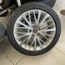 Camry r18 stuk