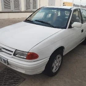 Opel Astra 1992