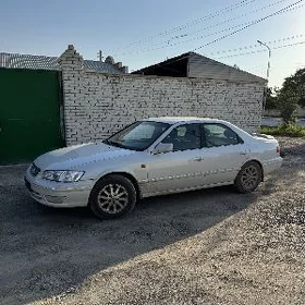 Toyota Camry 1999