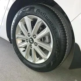 Hyundai Elantra 2014
