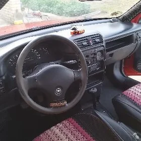 Opel Vectra 1990