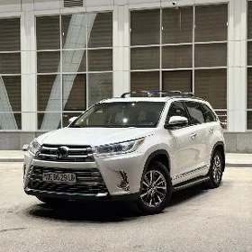 Toyota Highlander 2018