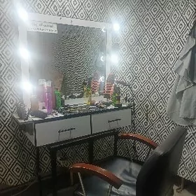 parihmaher ayna