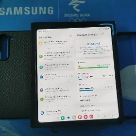  Samsung Z Fold 5 