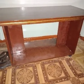 столик