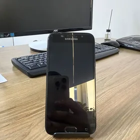 Samsung J 5