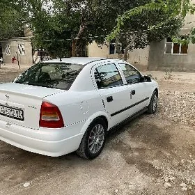 Opel Astra 2001