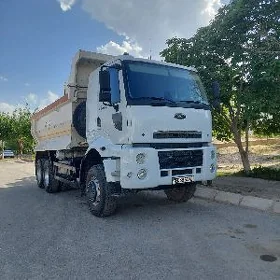 Ford Cargo 3535D 2013