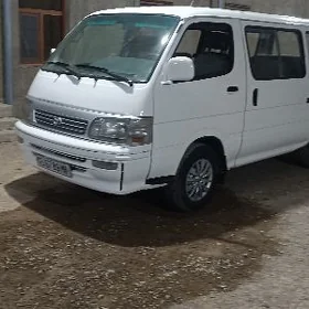 Toyota Hiace 1998
