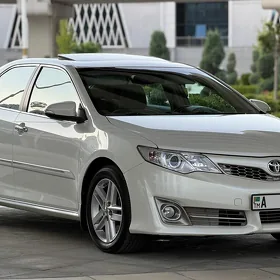 Toyota Camry 2013