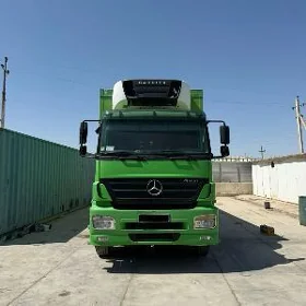 Mercedes-Benz ACTROS 3331 2009