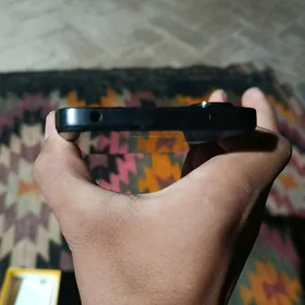 poco m6