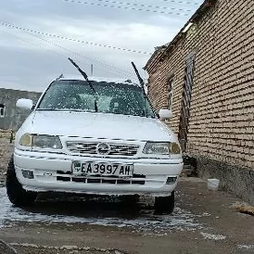 Opel Astra 1995