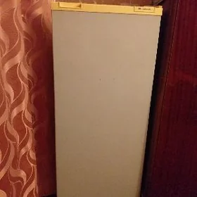 Холодильник "Чинар".