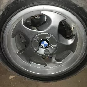 R17