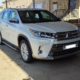 Toyota Highlander 2019