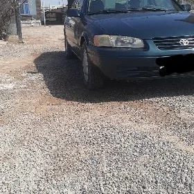 Toyota Camry 1999