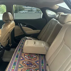 Hyundai Grandeur 2012