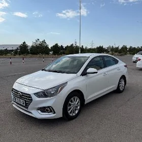 Hyundai Accent 2022