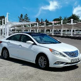 Hyundai Sonata 2012