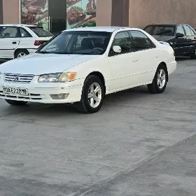 Toyota Camry 2000