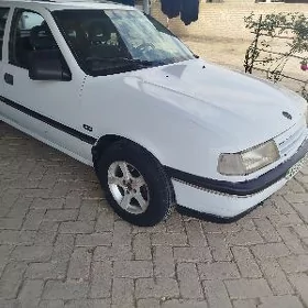 Opel Vectra 1990