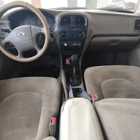 Hyundai Sonata 2000