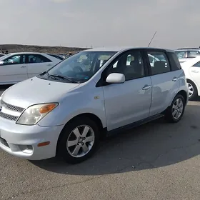 Toyota XA 2006