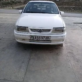 Opel Vectra 1993