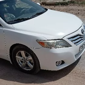 Toyota Camry 2010
