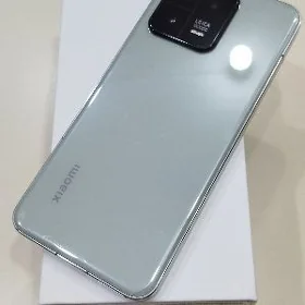 Xiaomi 13