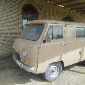 UAZ 2206 1999