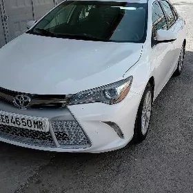 Toyota Camry 2015