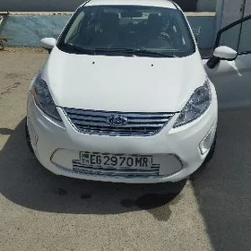 Ford Fiesta 2012