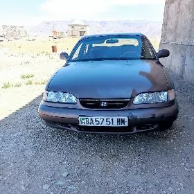 Hyundai Sonata 1996