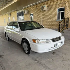 Toyota Camry 2000