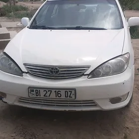 Toyota Camry 2005