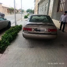 Toyota Camry 1999