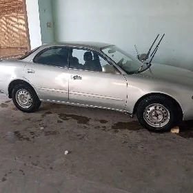 Toyota Marino 1992