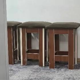 табуретки 5 штук