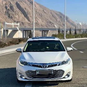 Toyota Avalon 2013