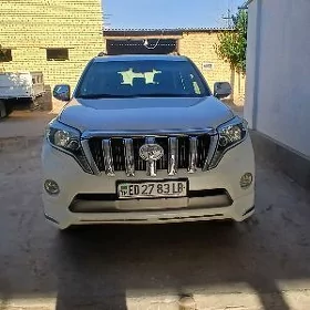 Toyota Land Cruiser Prado 2014