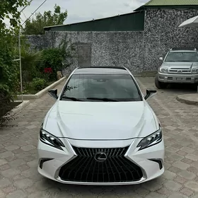Lexus ES 350 2020